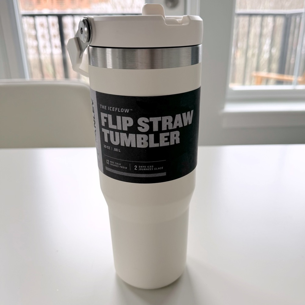 Stanley Flip Straw Tumbler